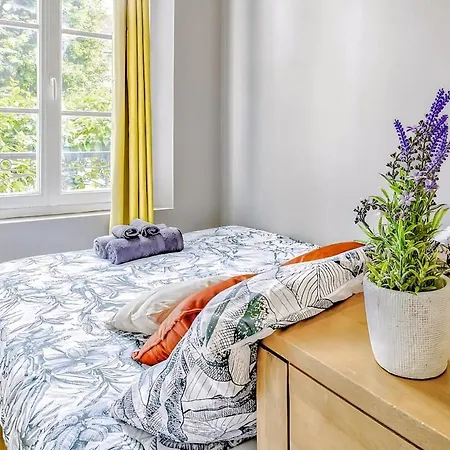 Le Champetre I Face Gare I Parking I Cozy & Familial I Rentimmo Apartment Troyes