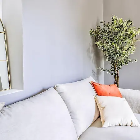 Apartment Le Champetre I Face Gare I Parking I Cozy & Familial I Rentimmo *