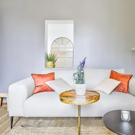 Apartment Le Champetre I Face Gare I Parking I Cozy & Familial I Rentimmo